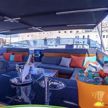 Motor Yacht Naughty By Nature Birgu