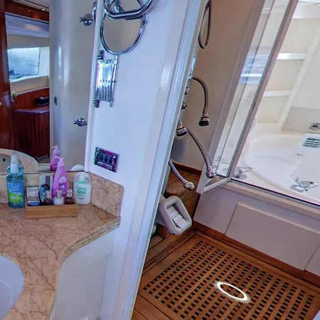 Botel Motor Yacht Naughty By Nature Birgu