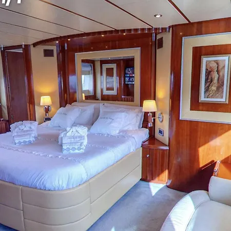 Motor Yacht Naughty By Nature